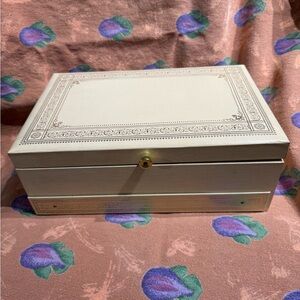 Elegant Cream Jewelry Box